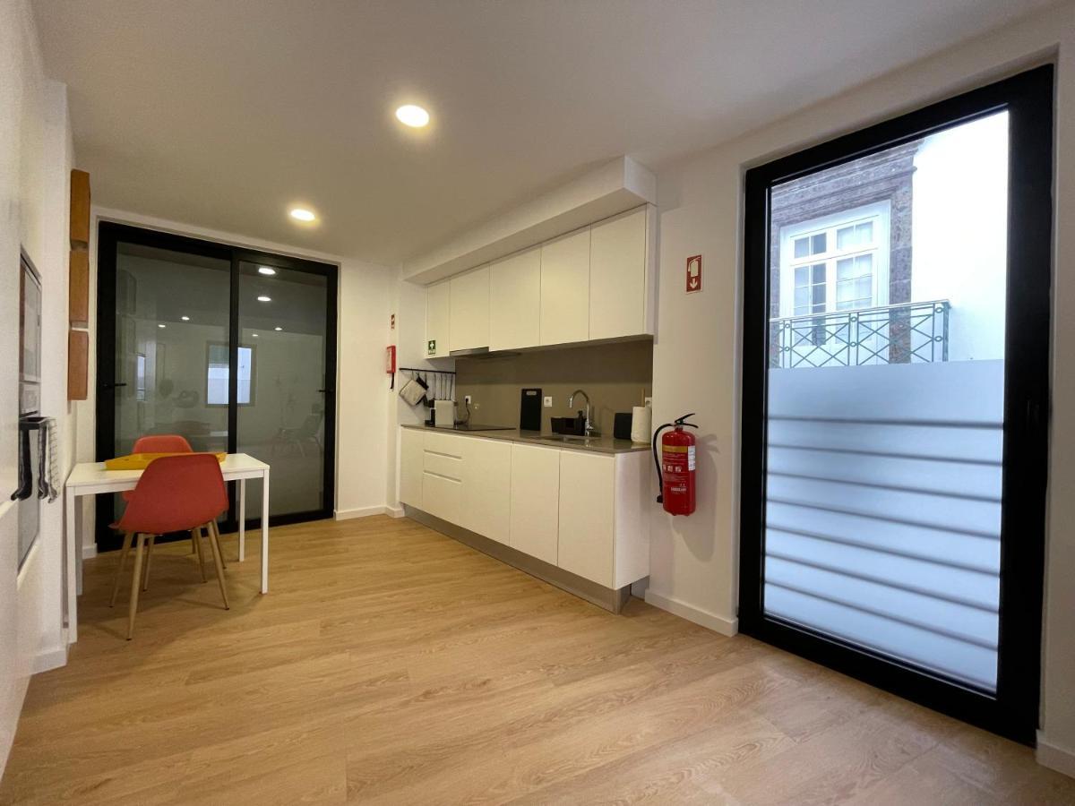 Апартаменти Living Pdl 2 Понта-Делгада Екстер'єр фото